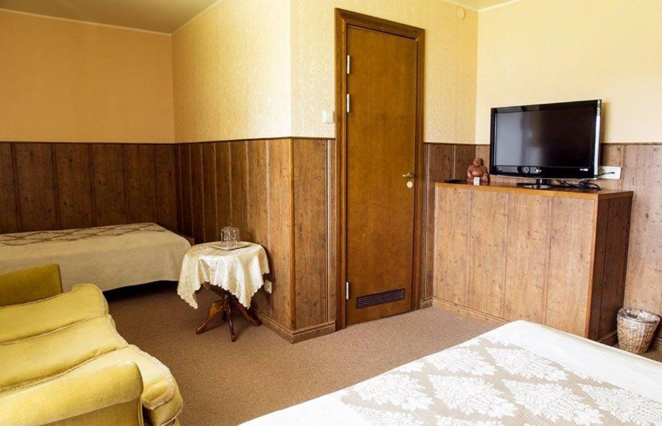 Vahe Guest House Poltsamaa Εξωτερικό φωτογραφία